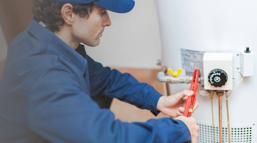 Professional industrial roofing company in Tanner, AL